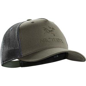 Arc'Teryx Logo Trucker Hat in Joshua Tree Green